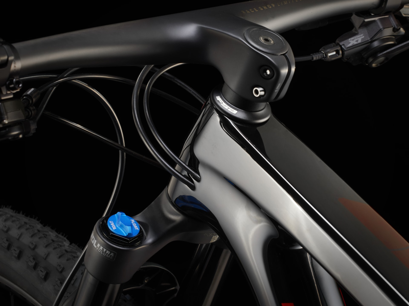 Trek Supercaliber SLR 9.8 XT Mountain Bike 2024 Carbon Red Smoke-6