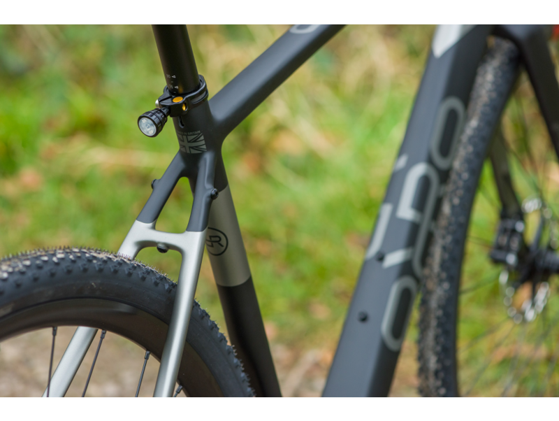 Orro Terra C 105 Hydro Gravel Bike 2023 Black/Anthracite-3