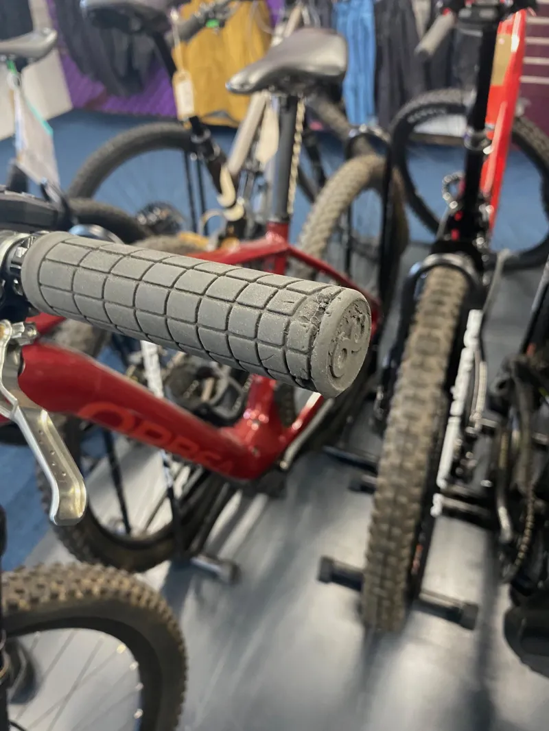 2nd Hand Orbea Urrun 30 Large Electric Bike 2022 Red-3