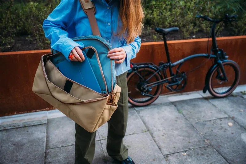 Brompton Electric Zip Bag Large Sand-4