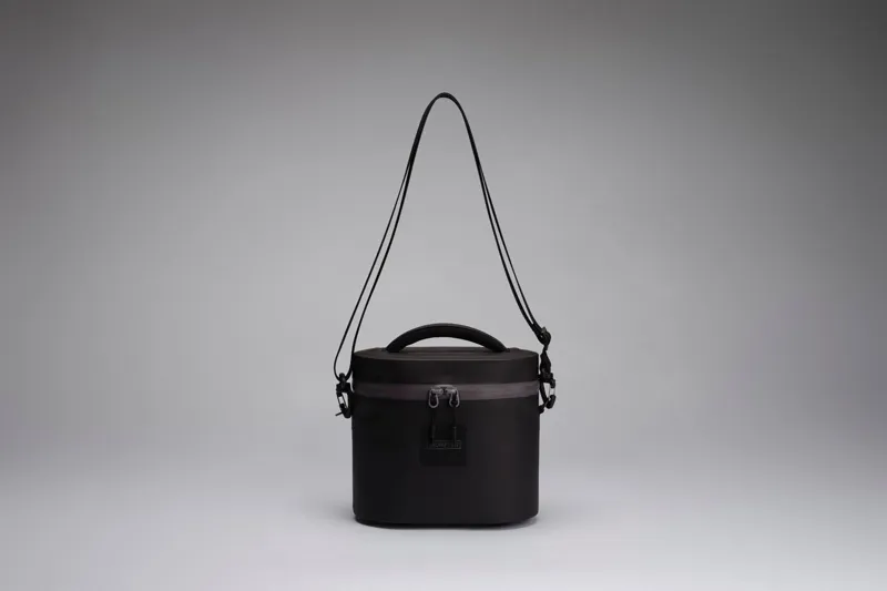 Brompton Zip Case Medium Black-3