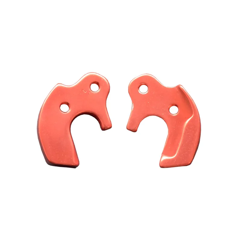 Cube Mech Hanger 138 in Red