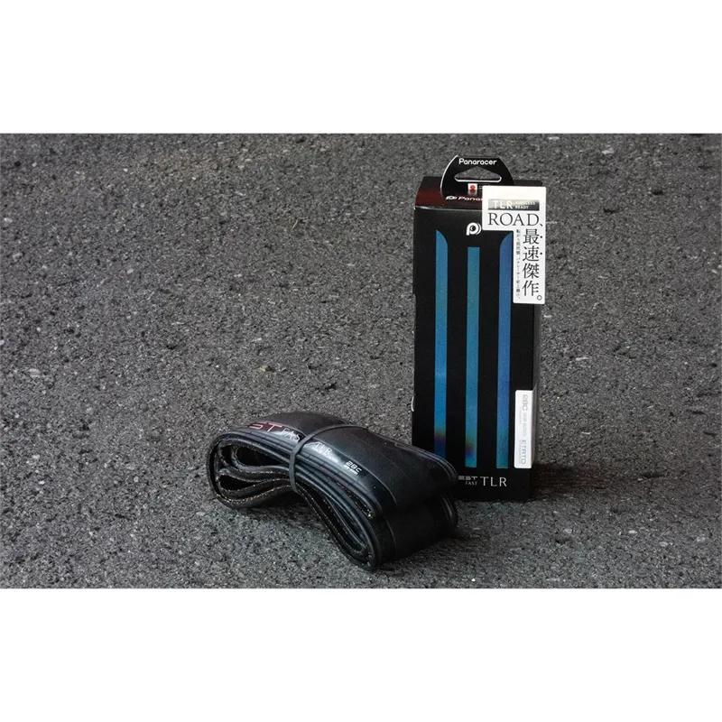 Panaracer Agilest Fast TLR Folding Road Tyre: Black/Black-4