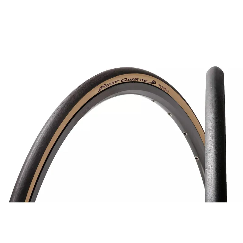Panaracer Closer Plus Folding Road Tyre: Black/Amber
