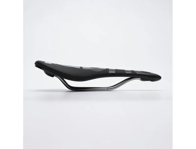 Fabric Scoop Elite Flat Saddle Cro-Mo Rail 142mmx282mm Black-2