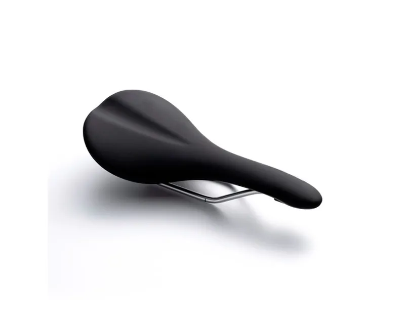 Fabric Scoop Race Team Flat Saddle Titanium Rail 142mmx282mm Black