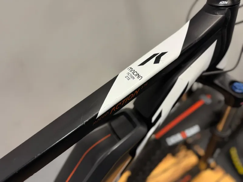 Second Hand KTM Macina 272 Action 27.5in Electric Mountain Bike 2017 Black/Orange-2