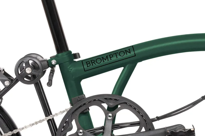 Brompton Electric C Line 12 Speed Mid Bar Folding Bike 2025 Racing Green-4