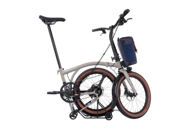 Brompton Electric G Line With Roller Rack Folding Bike 2025 Traildust White-1