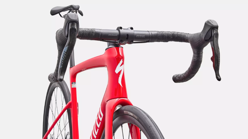 Specialized Tarmac SL9 Comp SRAM Rival AXS Road Bike 2027 Gloss Vivid Red/White-4