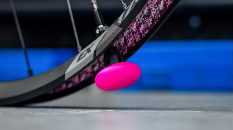 Mucoff Stealth Tubeless Tag Holder Pink/Black-3