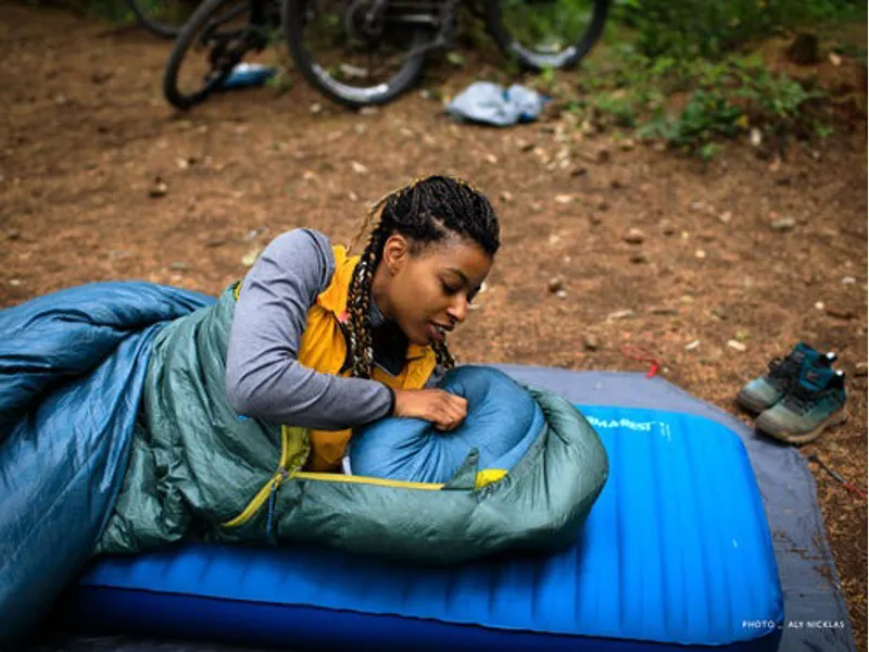 Therm-A-Rest Airhead Down Camping Pillow Midnight Print-2