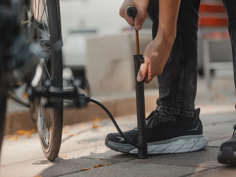 Topeak Morph Road Pump with Gauge Black-2