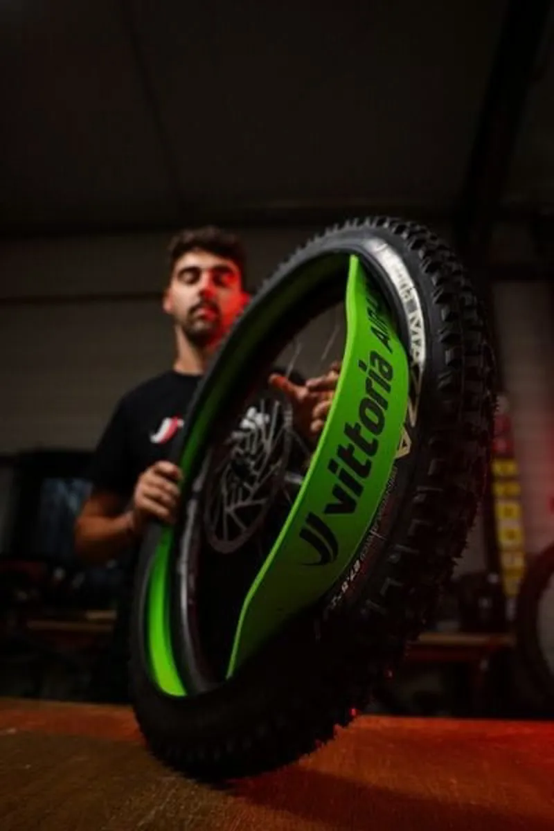 Vittoria XC/Trail Air-Liner Protect Green-2