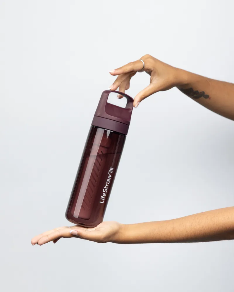 Lifestraw Go Water Filter Bottle 650ml Merlot Me Away-1