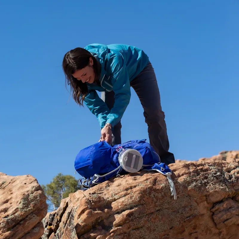 Mpowerd Luci Base Light- Solar and USB Charging-7