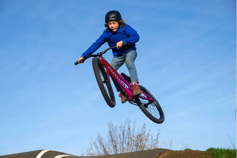 Marin Alcatraz 24in Junior Dirt Jump Bike 2026 Red/Pink-2