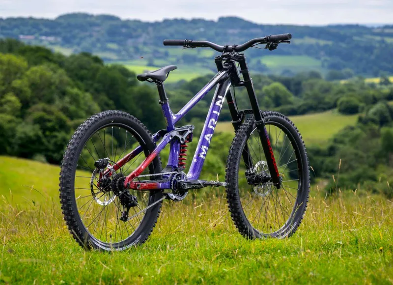 Marin Quake Mountain Bike 2026 Black/Purple/Red-5