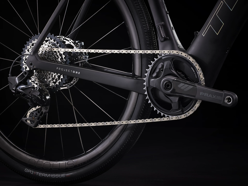 Trek Domane+ SLR 9 eTap Electric bike 2024 Matte Deep Smoke-4