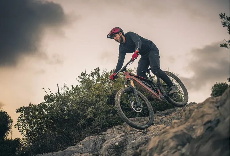 Mondraker Crafty Carbon RR Electric Bike 2025 Red/Black-8