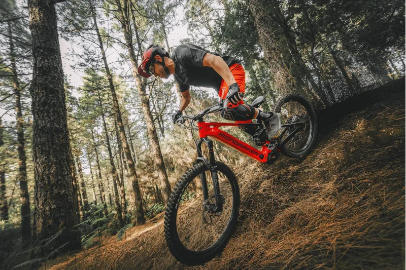 Mondraker Level R Electric Bike 2026 Chili Red/Super Black-7