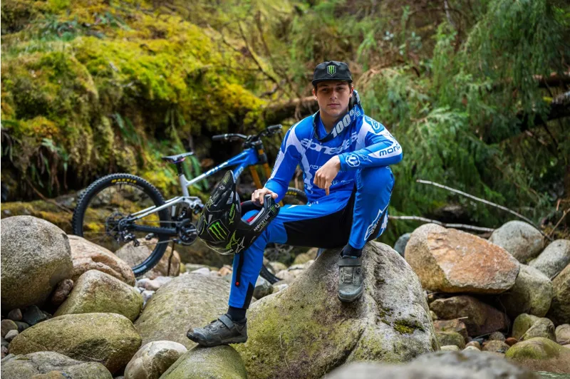 Mondraker Summum RR Mullet Mountain Bike 2025 Carrera Blue-4