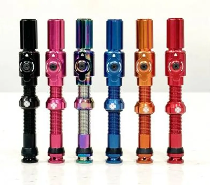 MucOff Tubeless Valves Big Bore Lite Iridescent-1