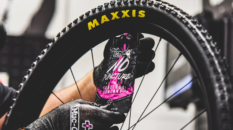 Muc-Off Ultimate Tubeless Kit-2
