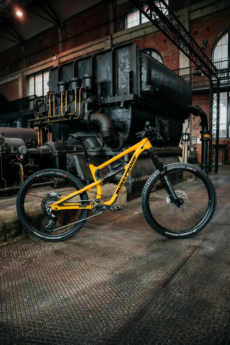Nukeproof Mega Pro 90 Mountain Bike 2025 Yellow-1