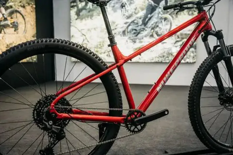 Nukeproof Tracker Pro Mountain Bike 2027 Red-2
