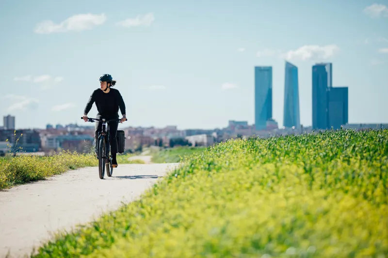 Orbea Kemen Mid 30 Electric Bike 2022/23 Green-9