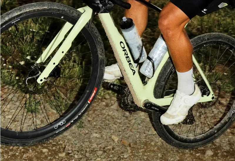 Orbea Terra M30 Team 1X Gravel Bike 2026 Nickel/Met Cinnamon-2