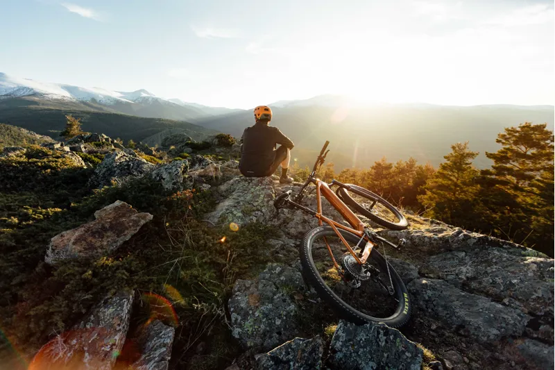 Orbea Urrun 10 Electric Mountain Bike 2022 Orange-6