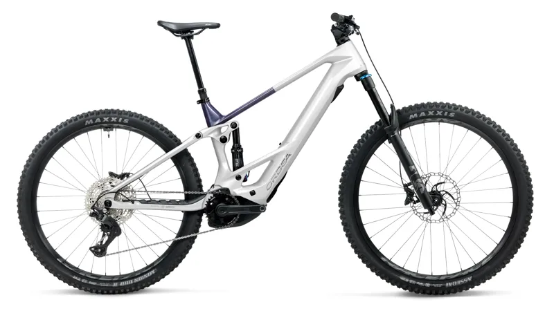 Orbea Wild TR M20 Electric Bike 2027 White Chic/Tanzanite Evo Carbon View