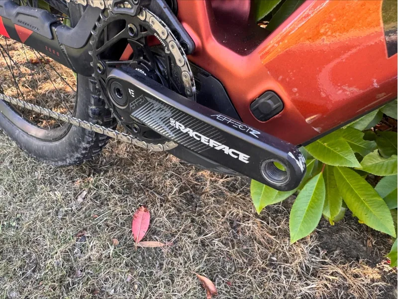 EX DEMO Mondraker Crafty Carbon RR XL Electric Bike 2025 Earth Red-4