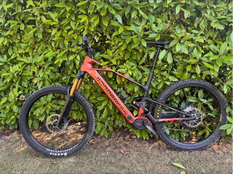 EX DEMO Mondraker Crafty Carbon RR XL Electric Bike 2025 Earth Red-2