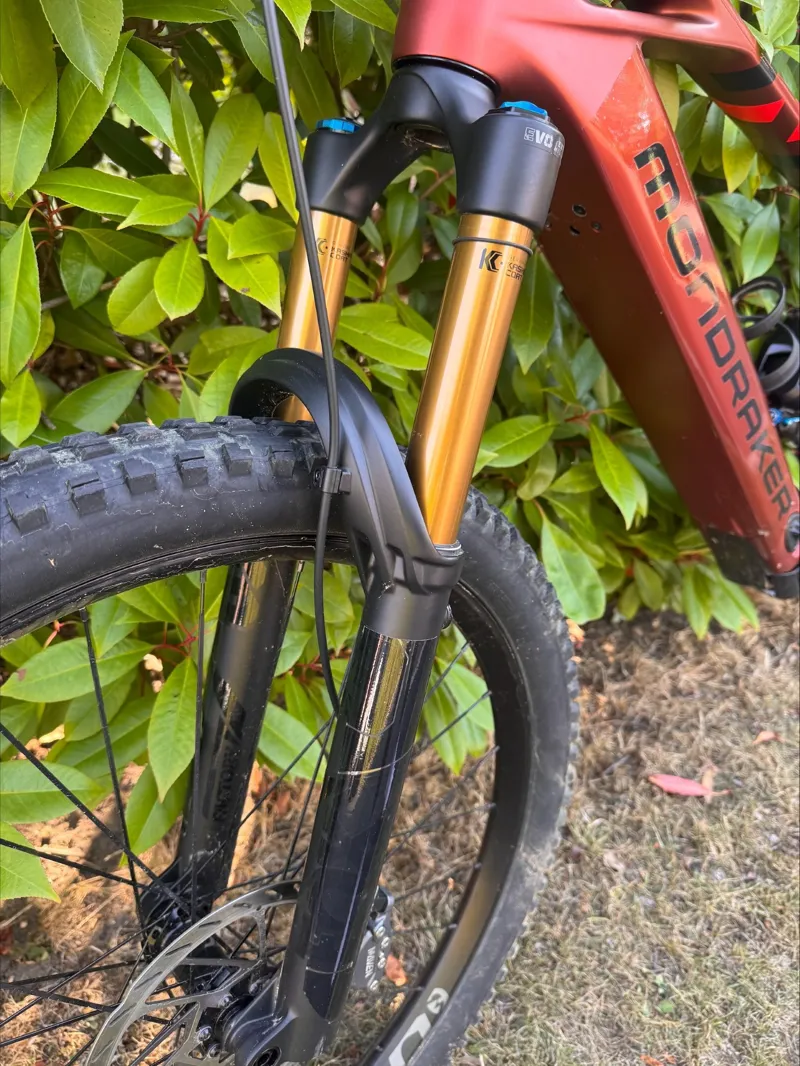 EX DEMO Mondraker Crafty Carbon RR XL Electric Bike 2025 Earth Red-7