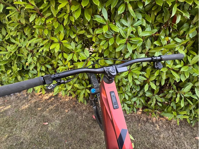 EX DEMO Mondraker Crafty Carbon RR XL Electric Bike 2025 Earth Red-8