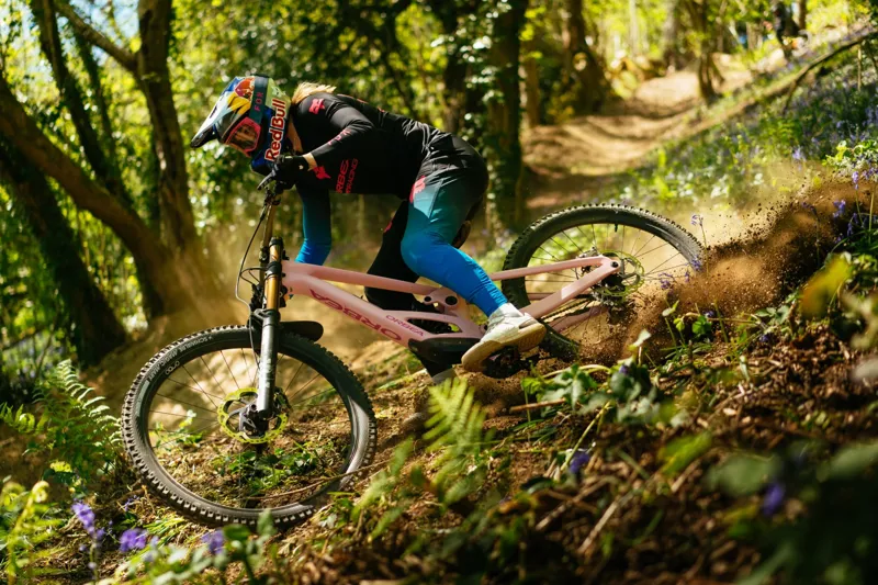 Orbea Rallon D-Ltd Downhill Bike 2026 White Chich/Diamond Black -3