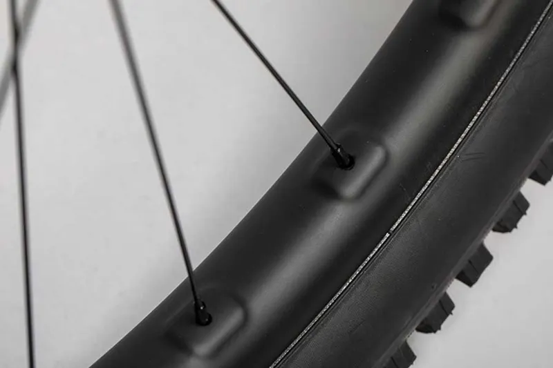 Reserve 30 HD Boost 110x15/148x12mm DT350 XD 6-Bolt 90T Deg 28H MX Carbon Wheelset Black-1