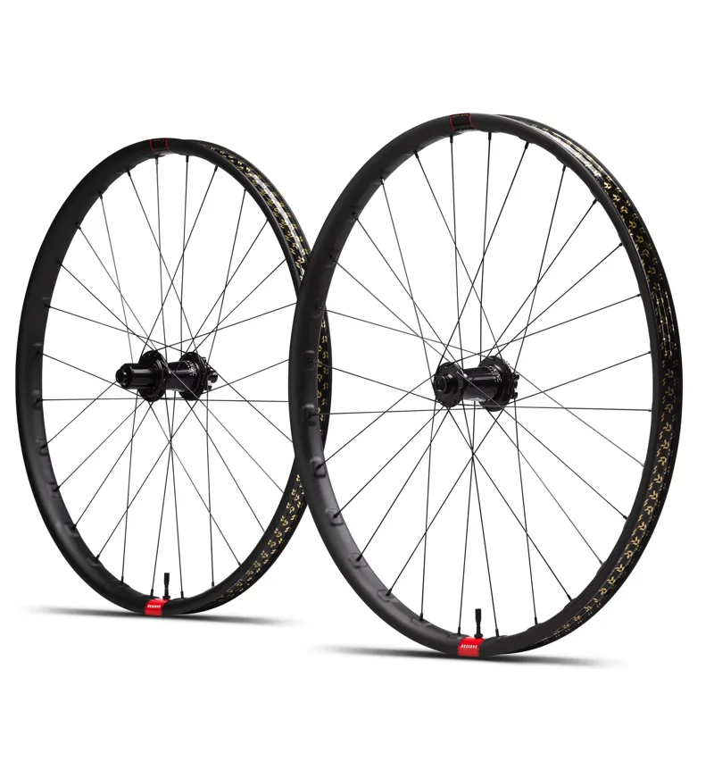Reserve HD 30 29er Wheelset 110/148mm MX i9 1/1 6-Bolt MicroSpline 28H Black