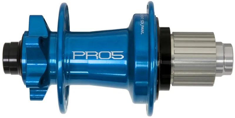 Hope Pro 5 Rear 6 Bolt 24H 135x12mm Hub Blue-3