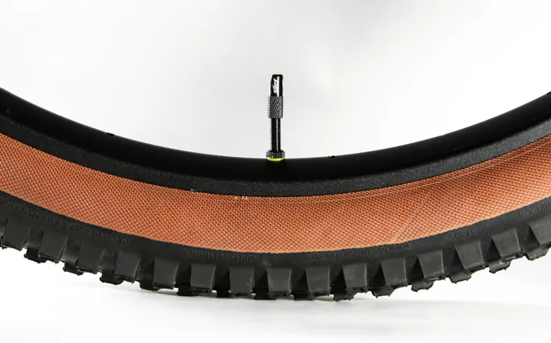 Slicy Rocket Insert Valve-1