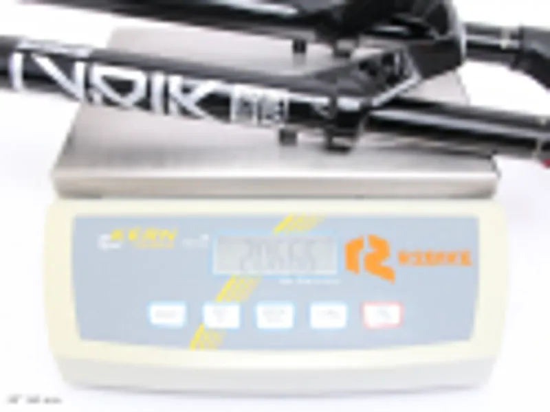 ROCKSHOX Suspension Fork 29in Lyrik Ultimate Charger 3.1 RC2 DebonAir+ ButterCaps BOOST 44 mm Offset Tapered Black -3