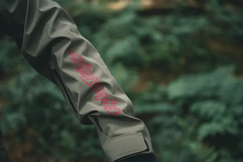 Troy Lee Designs Resist Waterproof MTB Jacket Mono Dark Pine-6