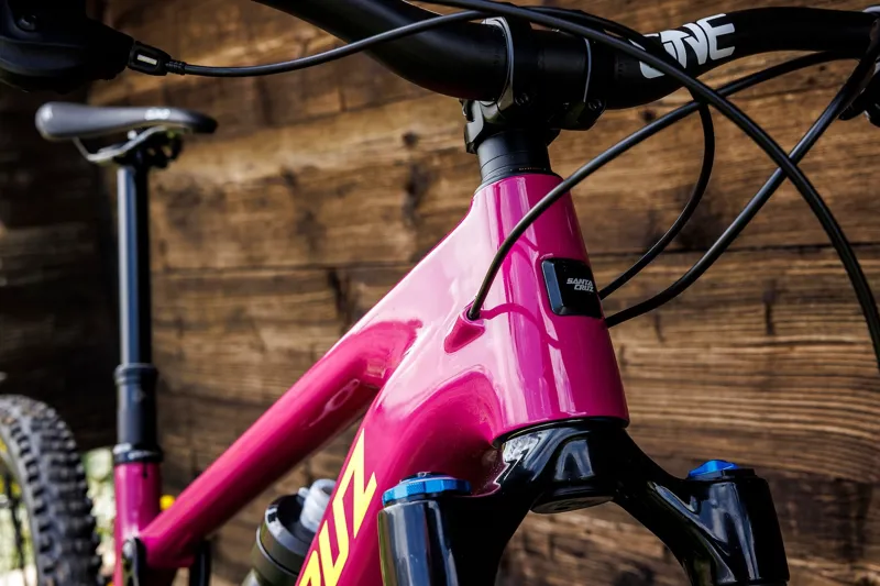 Santa Cruz Bronson CC Mountain Bike Frameset 2025 Kalimotxo-1