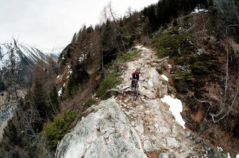 Santa Cruz Hightower CC X0 AXS Mountain Bike 2024 Matte Cardinal Red-2