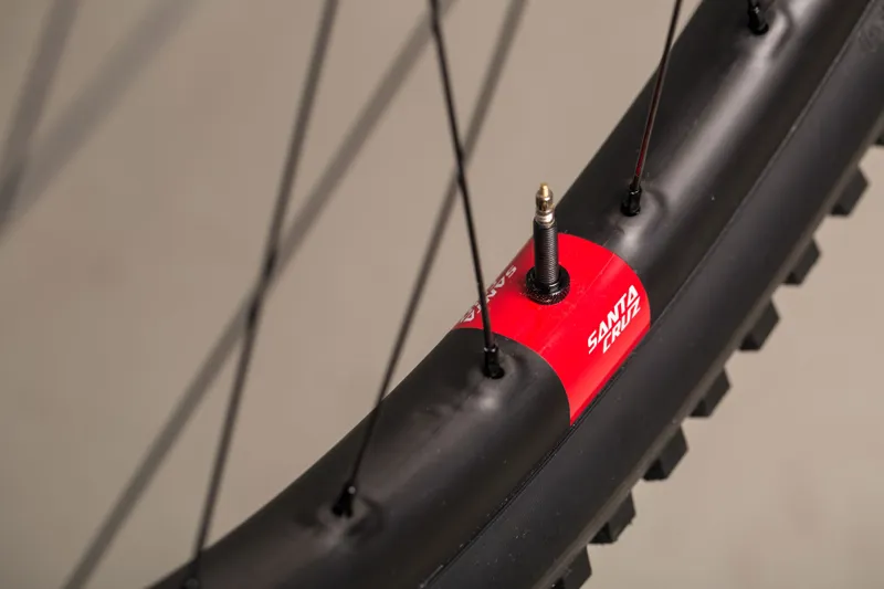 Reserve 30 MX DT350 Wheelset Shimano HG Standard Black-5