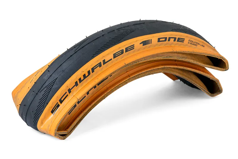 Schwalbe One Evolution V Guard Folding 16x1.35 35-349 Tyre Black/Tanwall