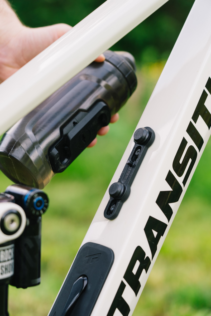 Transition Sentinel Carbon XT Mountain Bike 2025 Glacier White-5